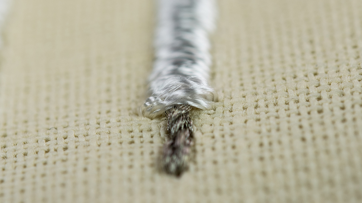 conductive thread with isolating viscose thread